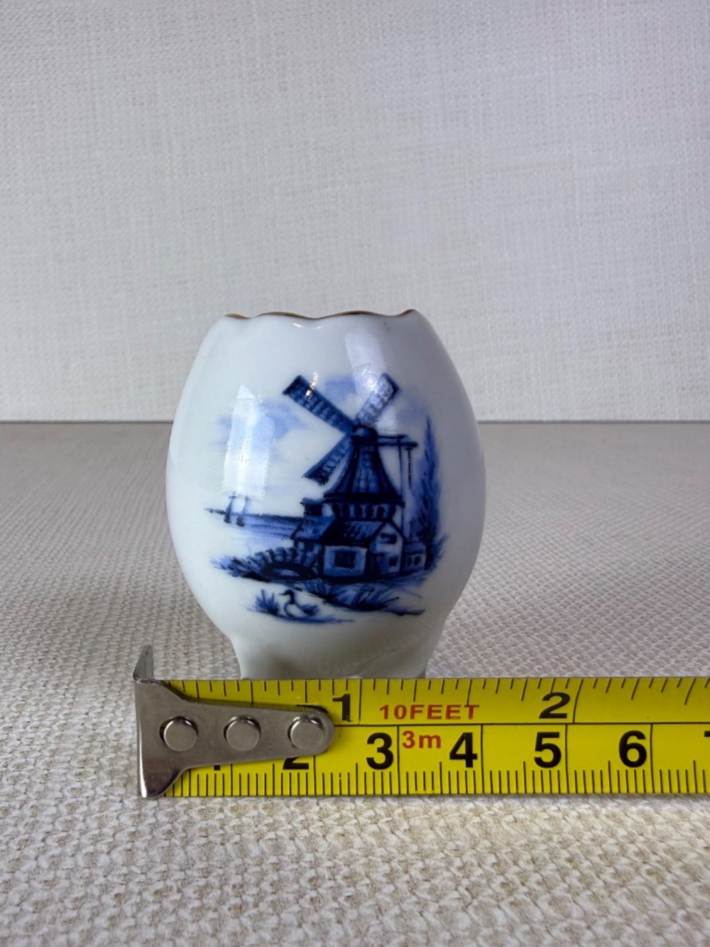 Crown West Porcelain Mini Vase Blue White Windmill Gold Trim Made in Japan - Picture 5 of 6